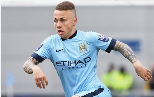 [德甲]格雷罗挑传送助攻 凯恩头球完成双响.